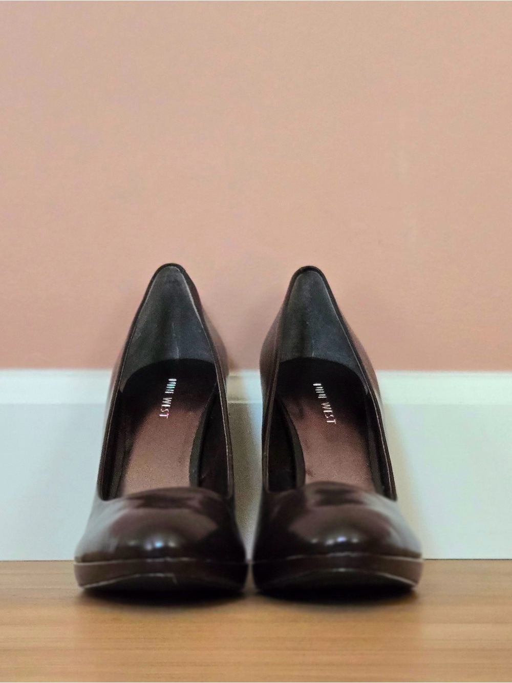 nine west | novitao platform pump | almond toe | high heel | brown | us 9.5 - Picture 2 of 5